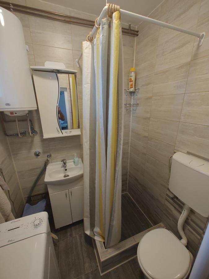 Apartman Anastasija Surčin Zewnętrze zdjęcie