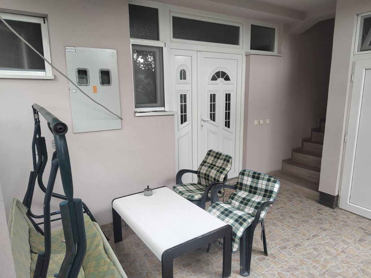 Apartman Anastasija Surčin Zewnętrze zdjęcie